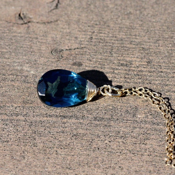 Handmade London Blue Topaz Pendant 14K Yellow Gold Filled - Picture 5 of 6